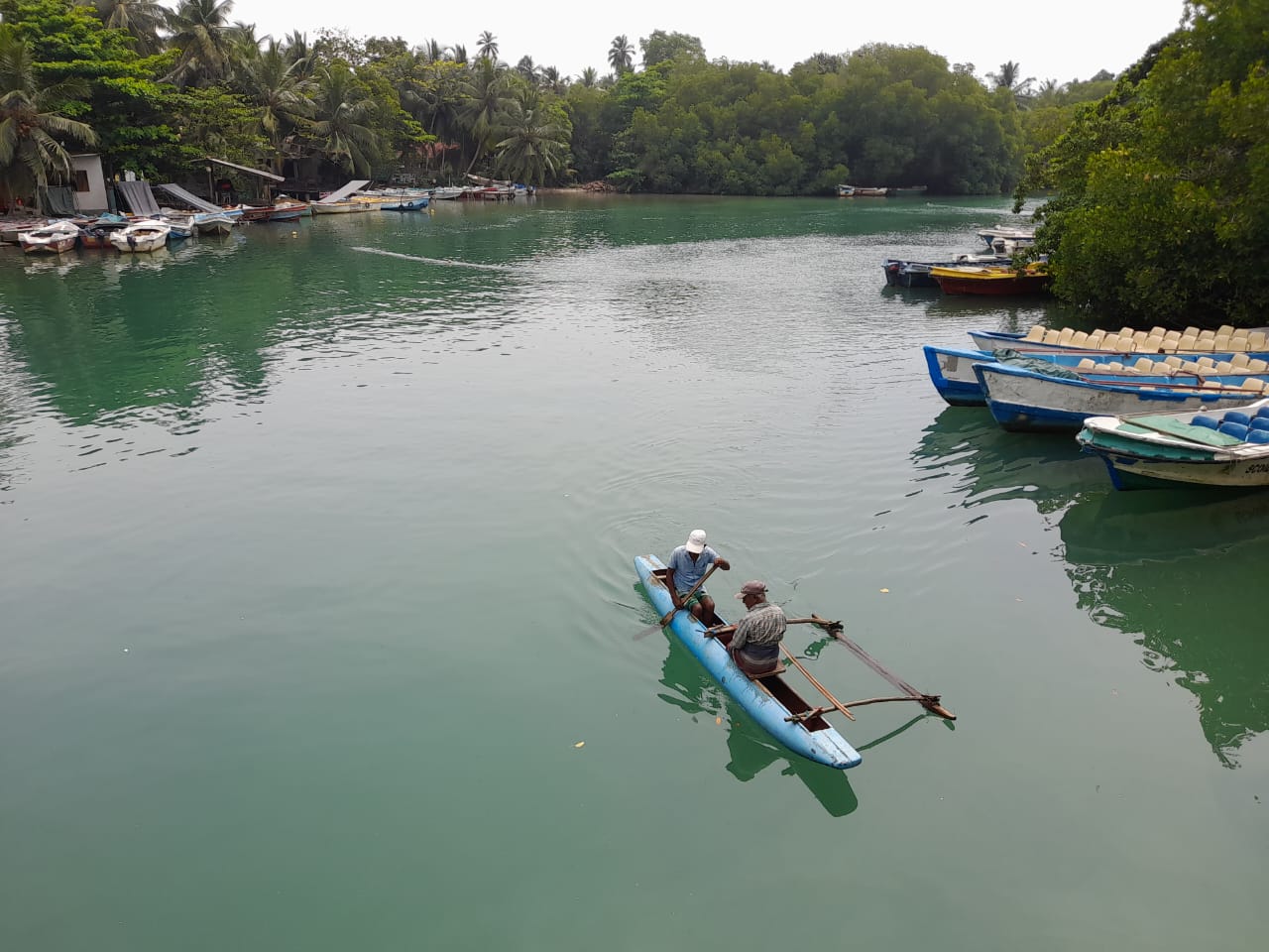 madu lake bote ride  